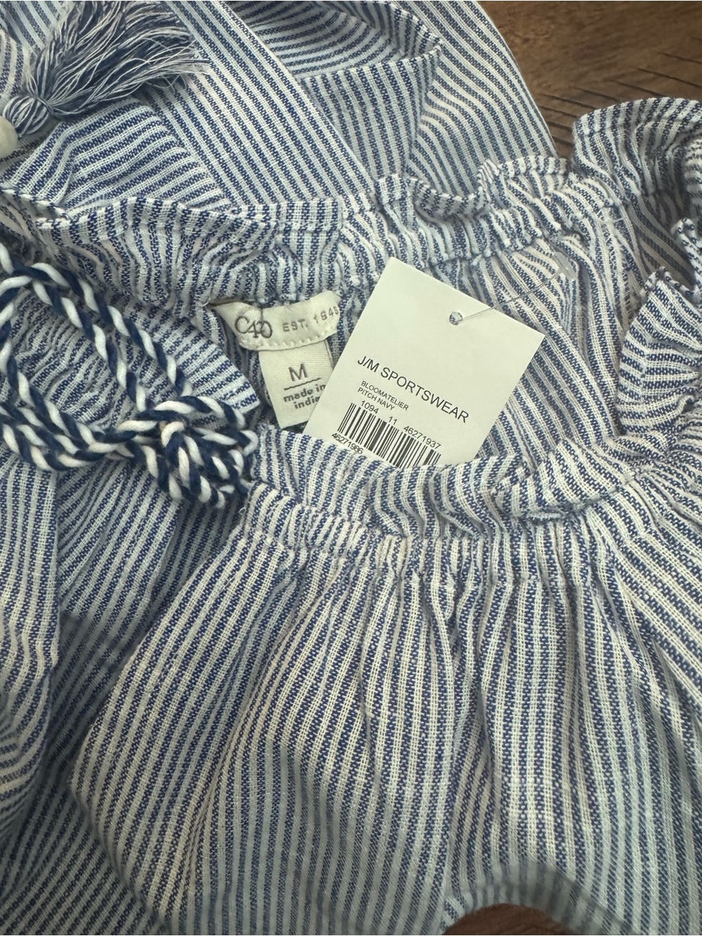 Women’s Cato Blue Striped Embroidered Peasant Top Medium NWT - Picture 5 of 7